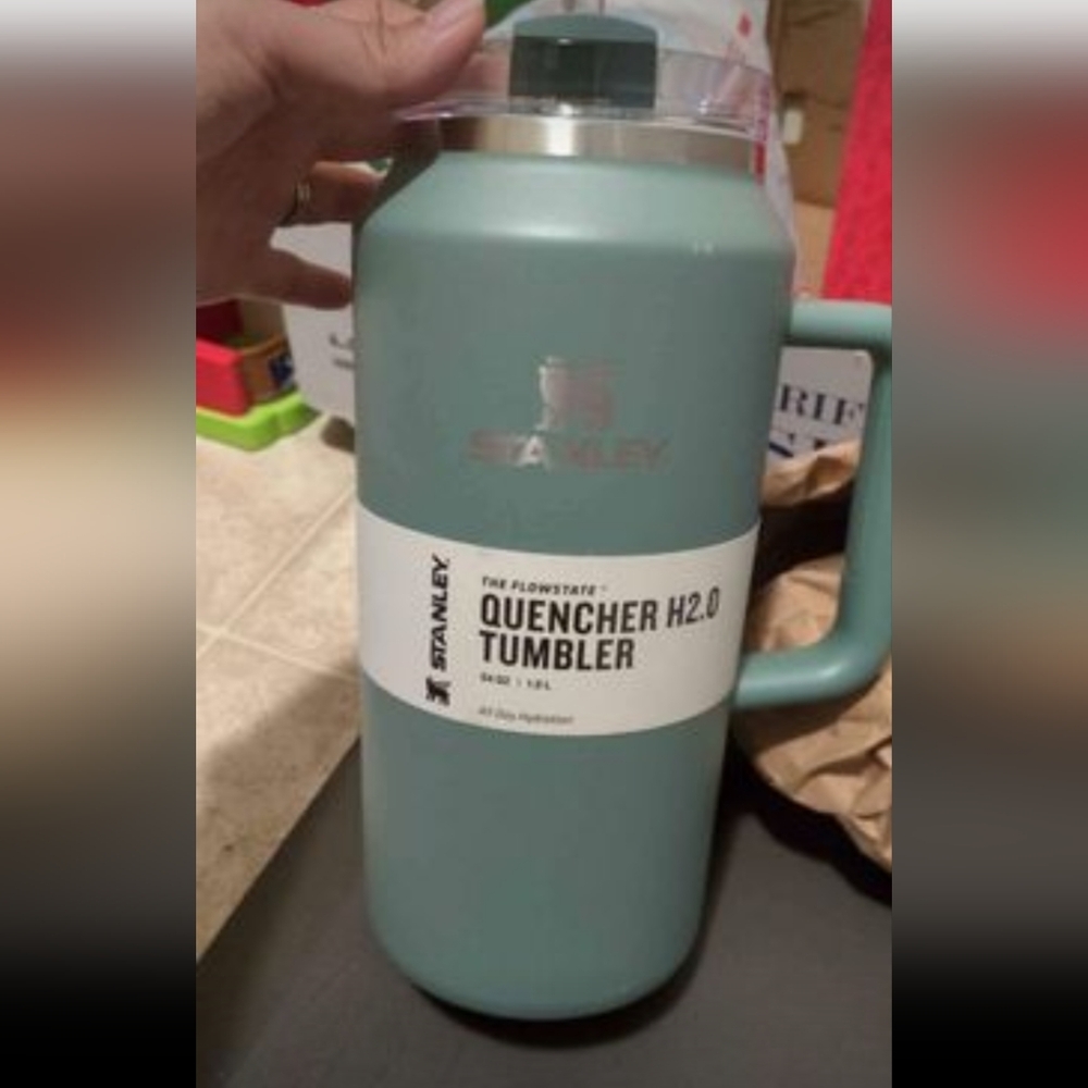 Stanley 64 oz water bottle